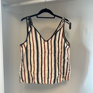 Madewell M knot-tie shoulders
